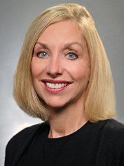 K-State alumnus and H&R Block Chief Marketing Officer Kathy Collins will be the fall 2015 speaker for the College of Business Administration's Distinguished Lecture Series.