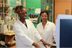 Tendai Gadzikwa and graduate student Kanchana Samarakoon look at the structure of their MOFs by X-ray scattering methods.