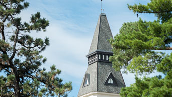 Anderson Hall's tower