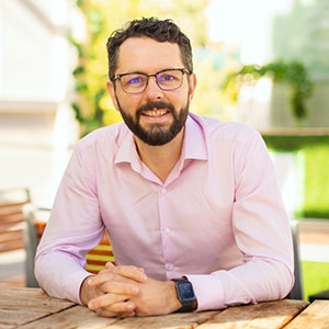 Mark Hutchinson, director of the Centre for Nanoscale BioPhotonics in Australia