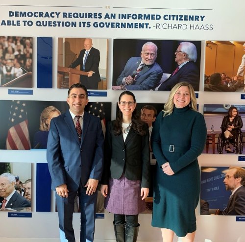 Jessie Vipham (far right) with the other ASPIRE winner (Nicole Yunger Halpern, University of Maryland) and runner-up (Payman Dehghanian, George Washington University).