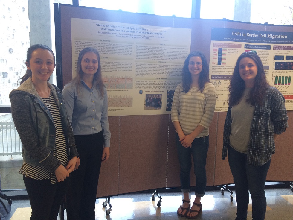 KLRC Undergrads at the Division of Biology Research Forum