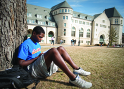 Timothy WIlliams Jr. studies in front of Hale Library.