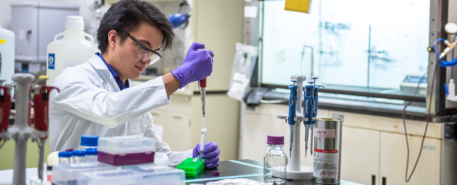 Chemistry student working in lab