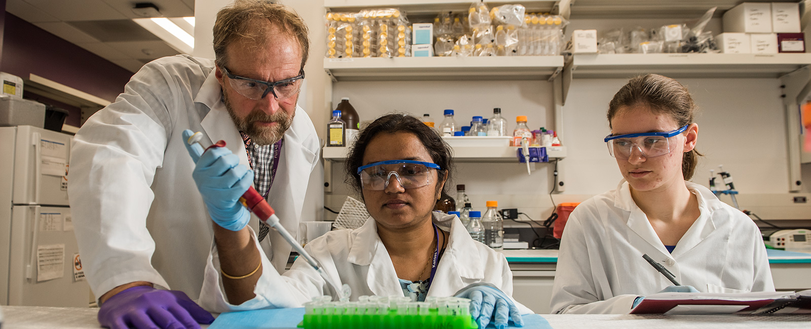 Students working in lab on campus