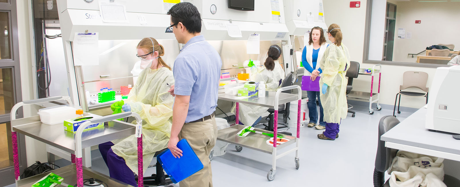 Students working in lab on campus