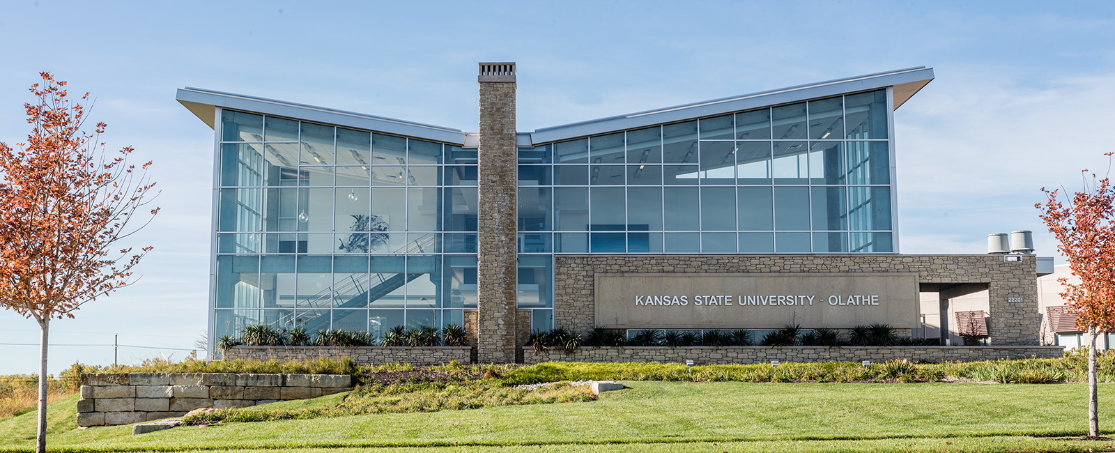 K-State Olathe campus on a spring day.