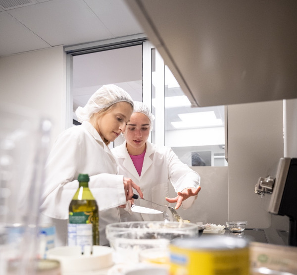 Students and experiments