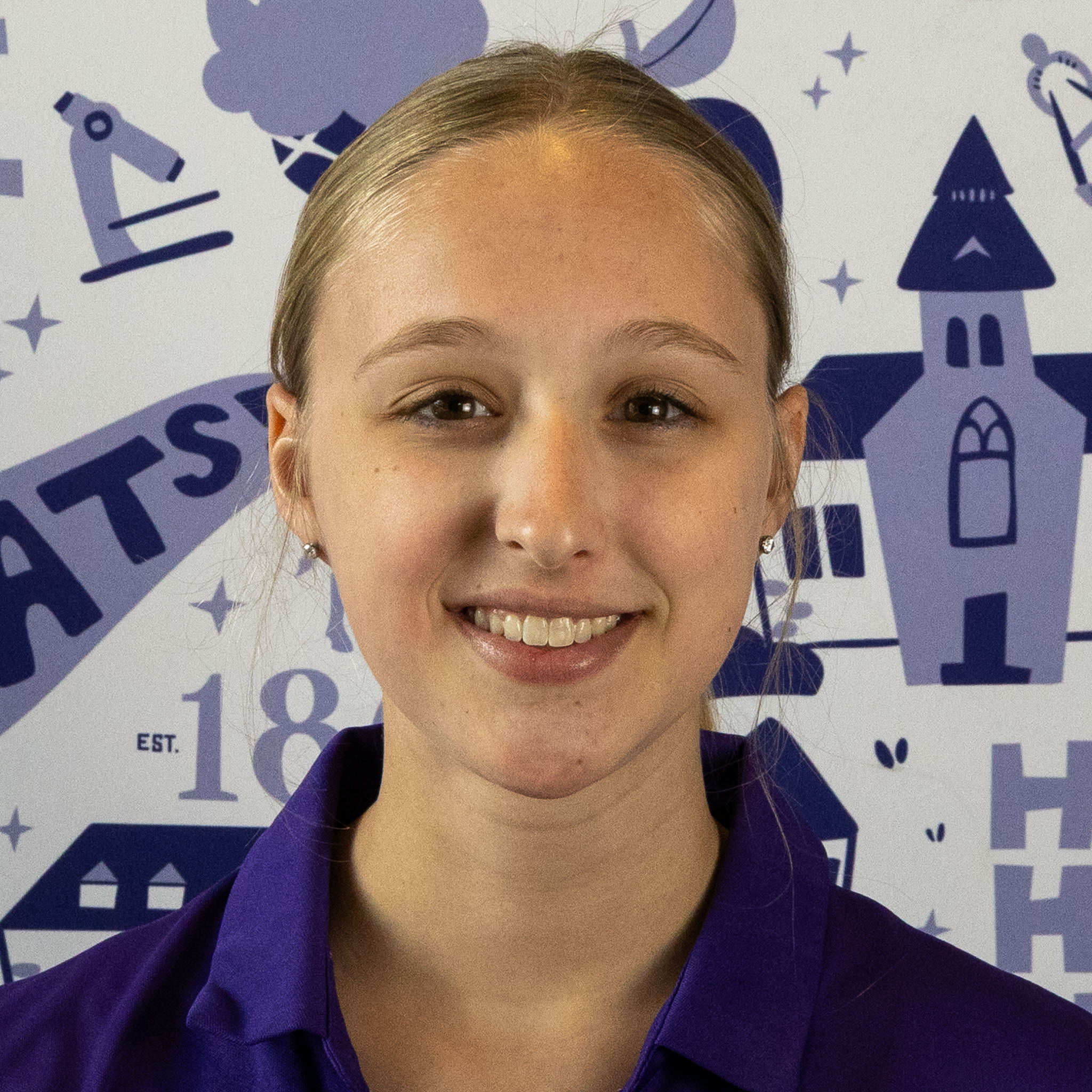 Carlee Wolfe Head Shot