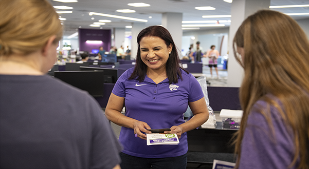 employee talking to a group