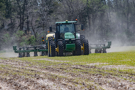 Farm Credit Associations of Kansas and CoBank invest $1 million in Kansas State University’s College of Agriculture’s innovation centers