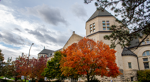 Hale library in Fall