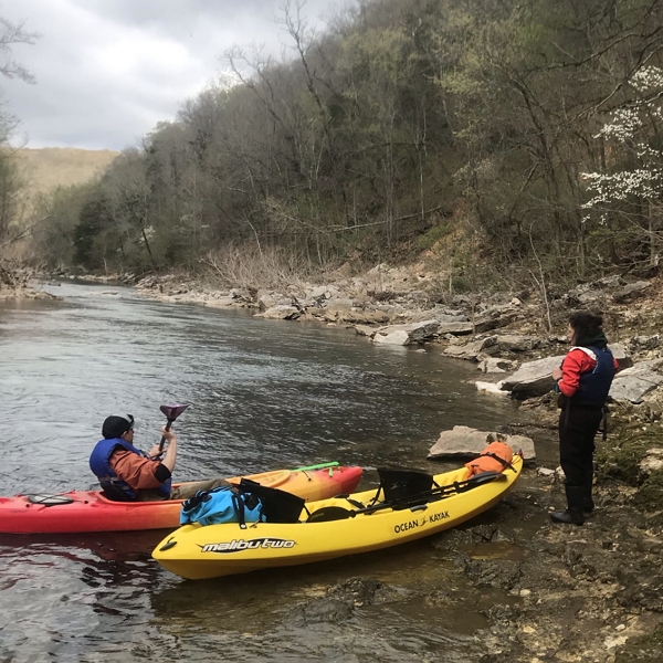 action_kayak