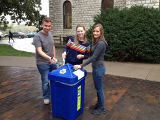 STUDENTS RECYCLING 