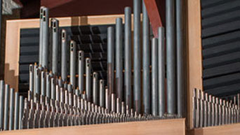 Pipe organ