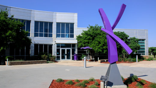A purple K statue 