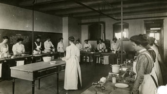 Cooking class, Calvin Hall