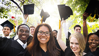 "Latinos Hacia la Universidad"