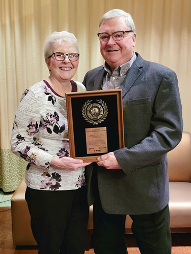 Erin and Stu Duncan. Dr. Duncan is the 2022 Beltwide Extension Cotton Specialist of the Year. Photo by Shelley Huguley.