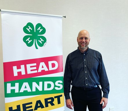 Dr.  Christopher Petty