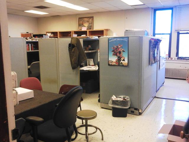 Leasure Hall Cubicle Field