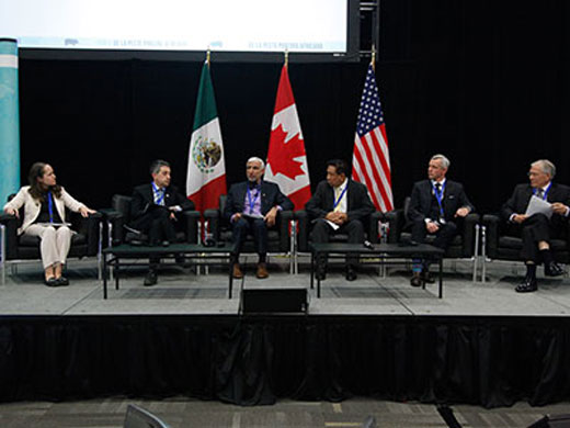 Megan Niederwerder serves on a biosecurity panel