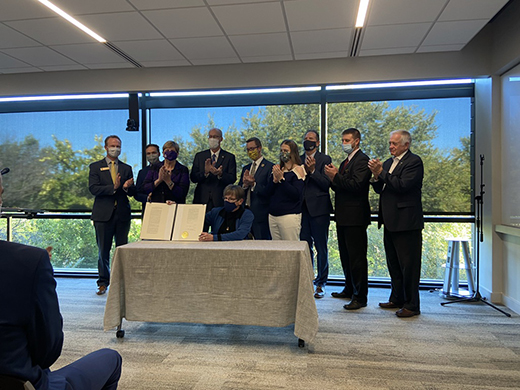 Kansas UEIA signing Kansas UEIA signing