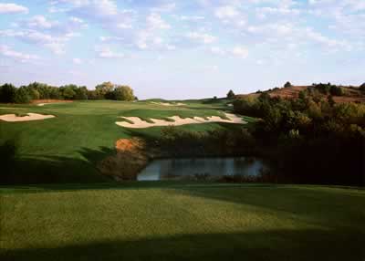 golf coursse hole #6 far view