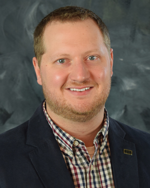 A photo of Brady Brewer.