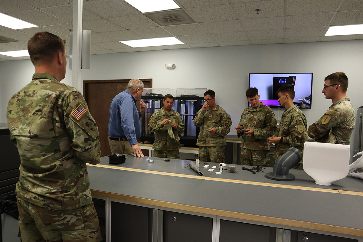 Fort Riley warfighters join Technology Development Institute staff for a day of concept discussions and planning.