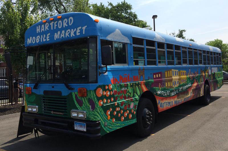 Mobile Food Market by Grow Around Connecticut, FY14 LFPP grantee