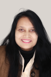 Saloni Prakash's headshot