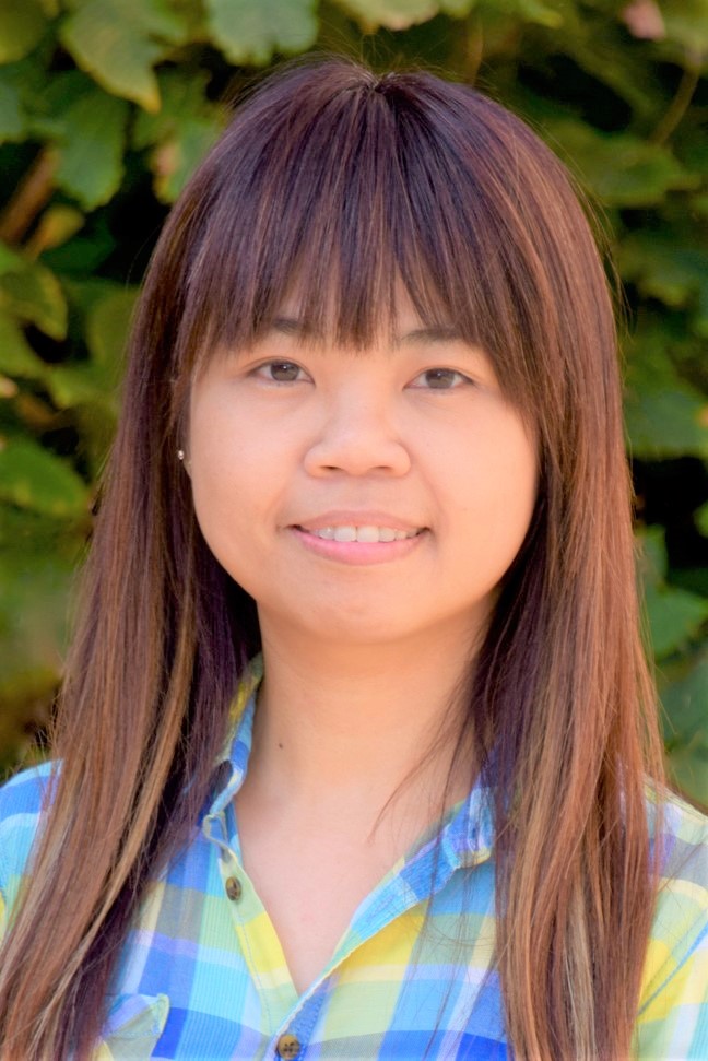Grace Headshot