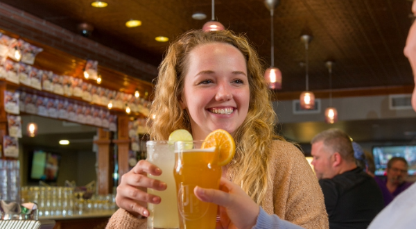 Students enjoy drinks at Jps