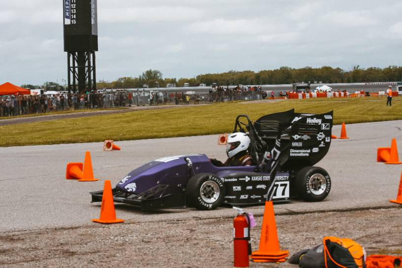 Serval 2022 racing 