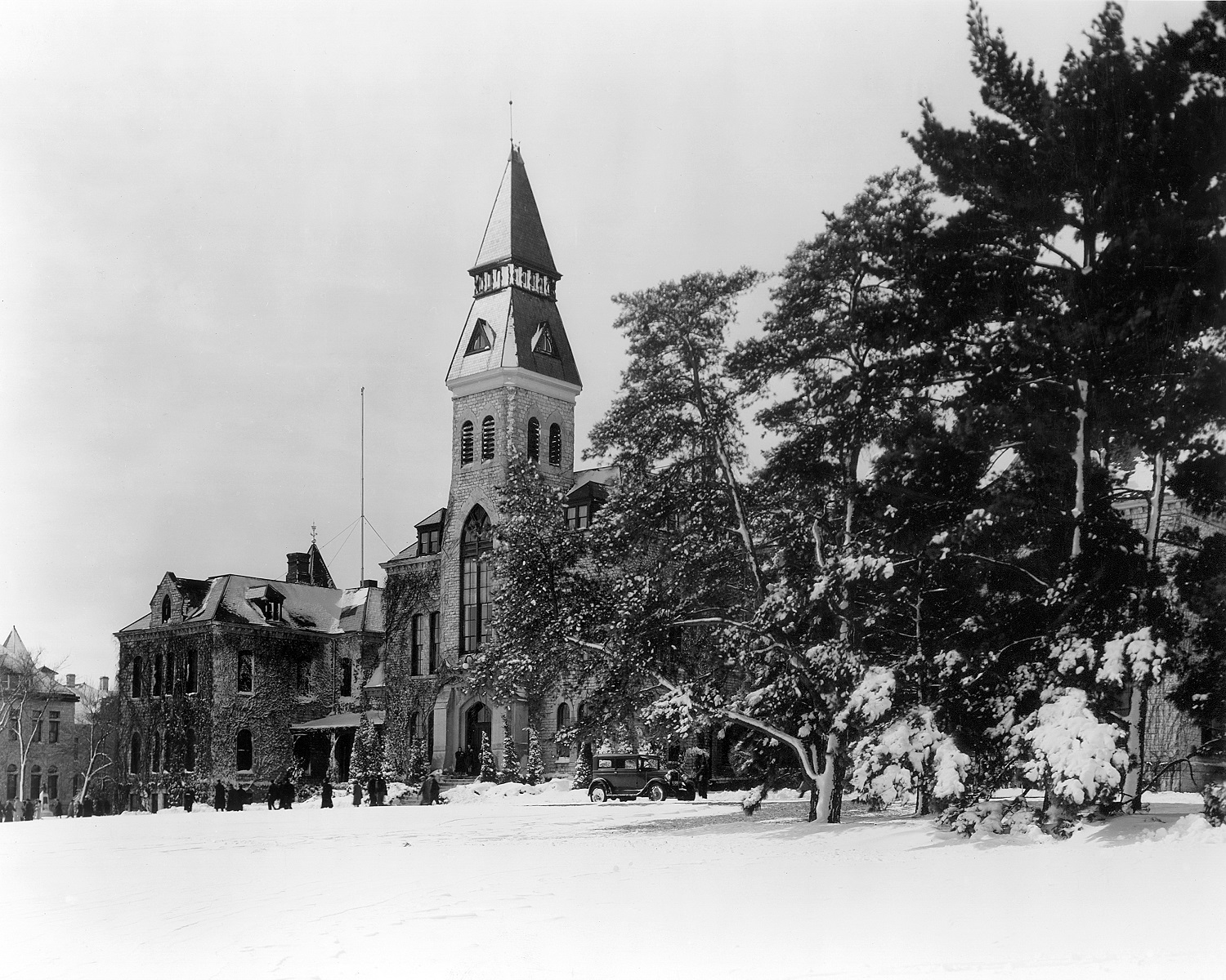 Anderson Hall in 1939