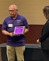 Bill Spiegel receives Service Champion Award