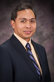 Picture of Dr. Jonathan Aguilar, Associate Professor and Biological and Agricultural Systems Engineer