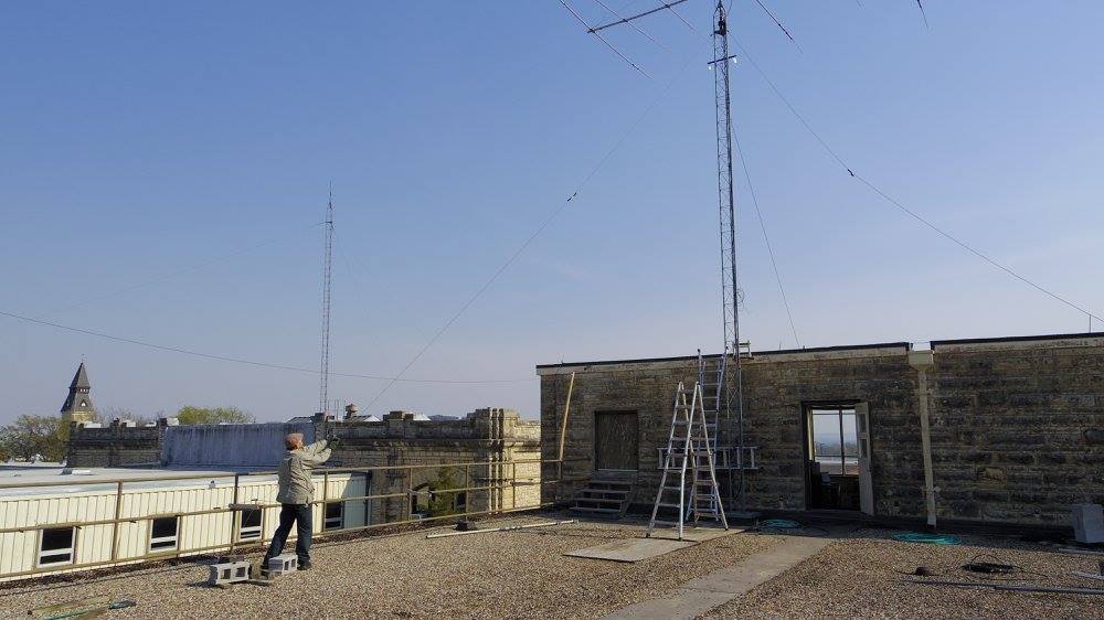 Fully raised tower